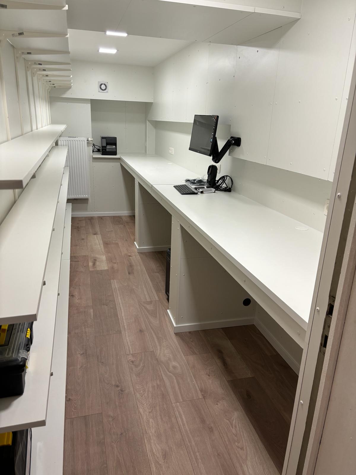 Laboratory Tech | www.darwinlab-europe.com